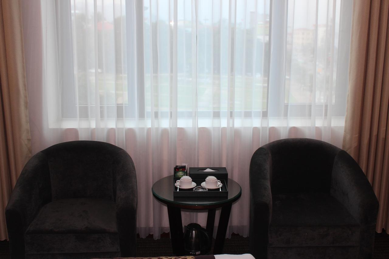 Hai Yen Luxury Hotel Cam Pha Exterior photo